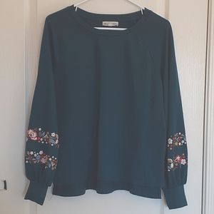 Wallflower Emerald Green Floral Balloon Sleeve Top